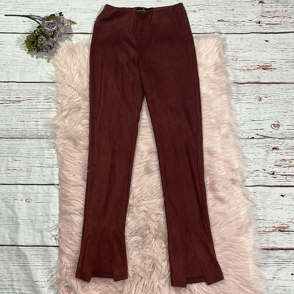 Pomander Place by Tuckernuck Red Faux Suede Slit-Front Sloane Legging Pants - Picture 1 of 11